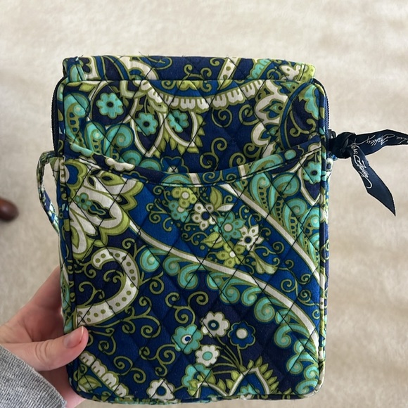 Vera Bradley Crossbody Purse - Picture 3 of 3